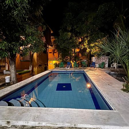 Hotel Posada Playa Manzanillo Пуэрто-Эскондидо Экстерьер фото